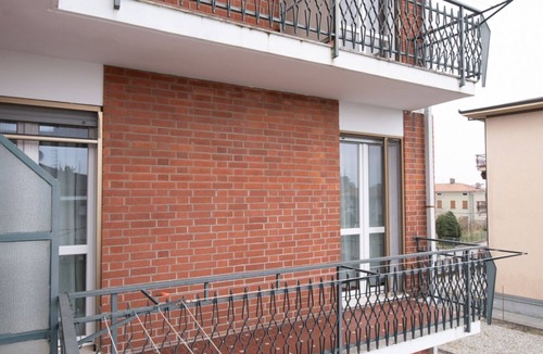 Biandrate Apartment | WATER - WHOLE APARTMENT 4 GUESTS