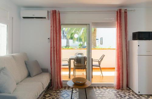 Roses Town Center Apartment | WELCS APARTAMENTO 273 EMP con piscina publica