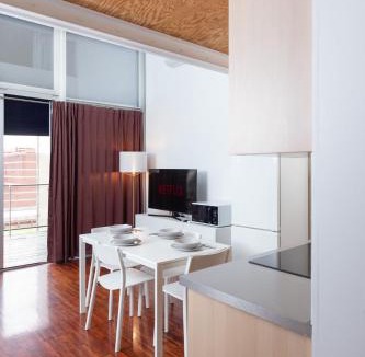 Crescenzago Apartment | White and Brown Exclusive Loft With Terrace - Free Parking - M2 station