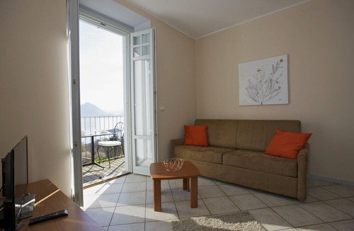 Carciano Apartment | Wonderful apartment in a renowned art nouveau villa with pool and dream view