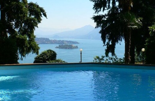 Carciano Apartment | Wonderful apartment in a renowned art nouveau villa with pool and dream view