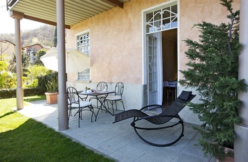 Carciano Apartment | Wonderful apartment in a renowned art nouveau villa with pool and dream view