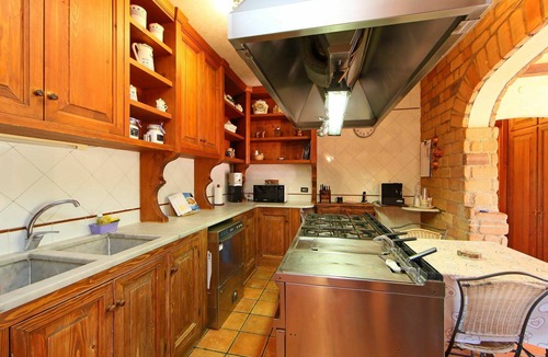 Monte Compatri Villa | Wonderful private villa with private pool, WIFI, A/C, TV, patio, pets allowed and panoramic view