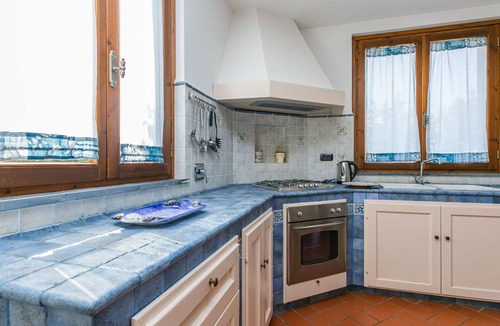 Cecina House | Wonderful private villa with WIFI, A/C, private pool, hot tub, TV, patio and pets allowed