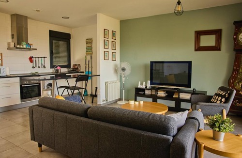 Los Angeles de San Rafael House | Wonderful views, perfect for couples and families, pets welcome.