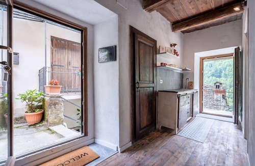Bognanco House | Wonderful villa for 2 people with TV, terrace and pets allowed