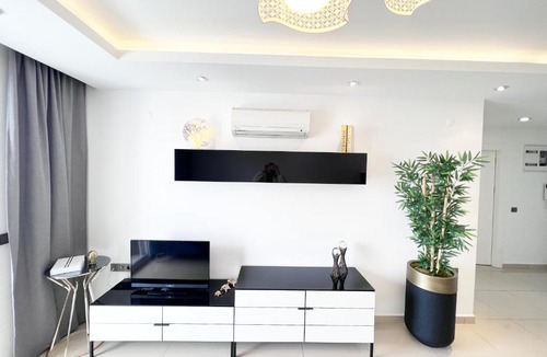 Alanya Apartment | Wunderschöne, Top ausgestattete 2 Zimmer Wohnung in Super Lage