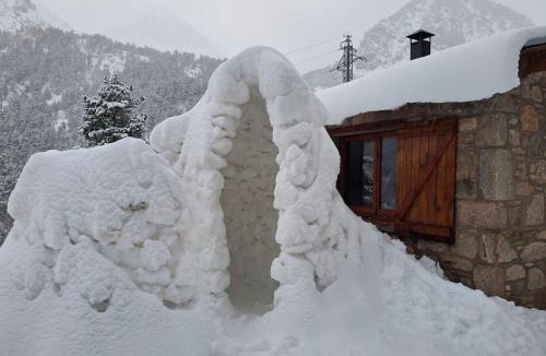Setcases Ski Chalet | Xalet de muntanya en Parc Natural a 2000 metres