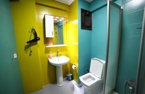 Rasimpasa Hostel | YOLO Hostel