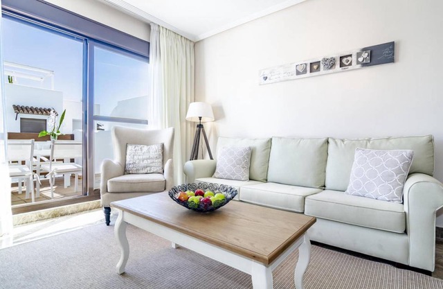 100 m² Apartment ∙ 2 bedrooms ∙ 4 guests
