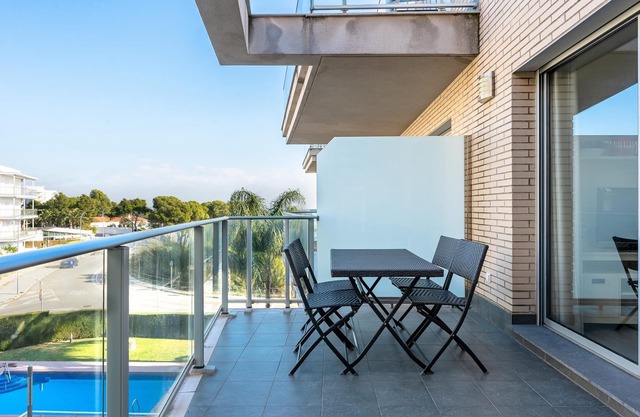 1st sea row apartment with solarium