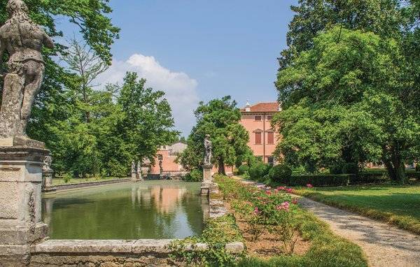 2 bedroom accommodation in Castelgomberto -VI-