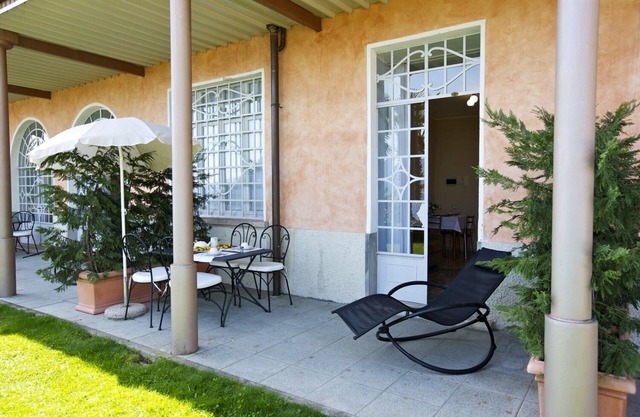 2-room apartment with terrace in an Art Nouveau villa with communal pool