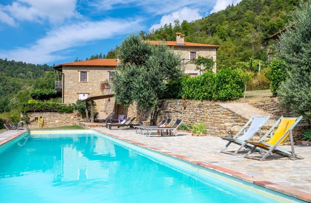 210 m² Apartment ∙ 3 bedrooms ∙ 8 guests