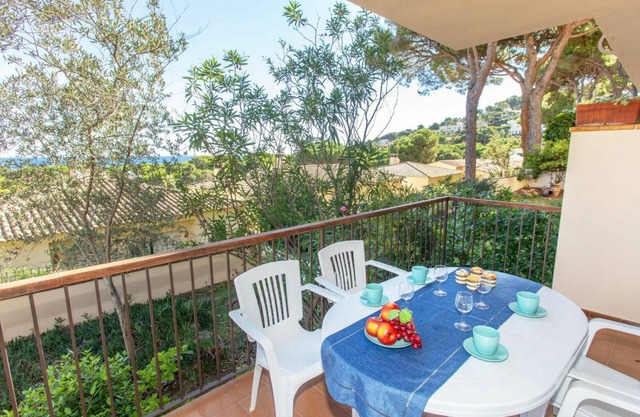 80 m² Apartment ∙ 3 bedrooms ∙ 6 guests