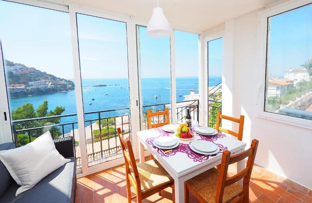 Apartment Canyelles