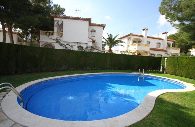ARENDA Pino Alto Holiday Home Rioja 3