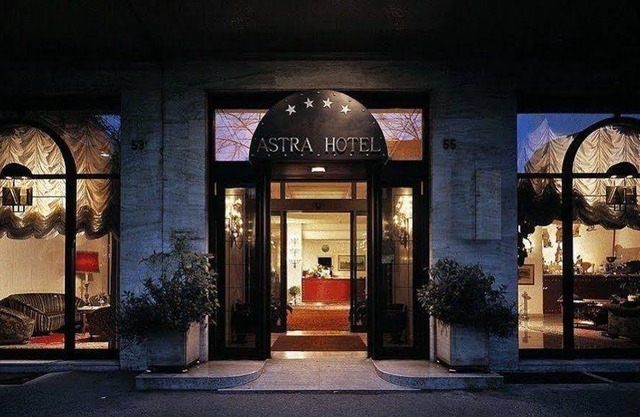 Astra Hotel