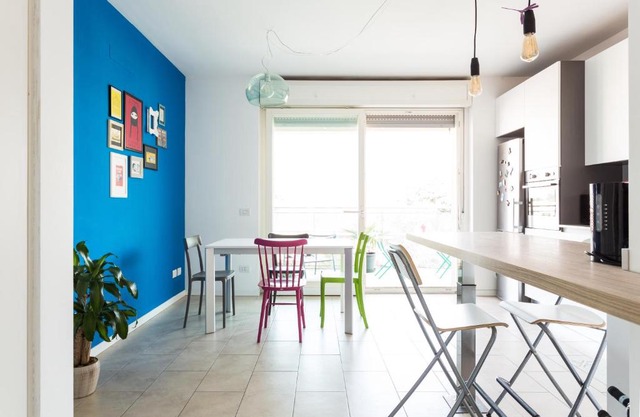 Bright and spacious apartment in Milan!