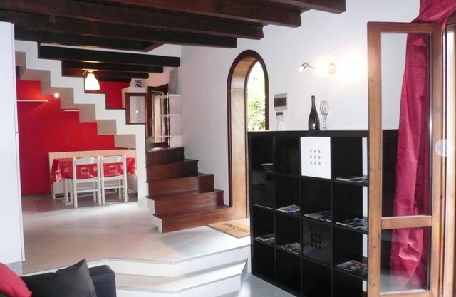 Holiday apartment with pool