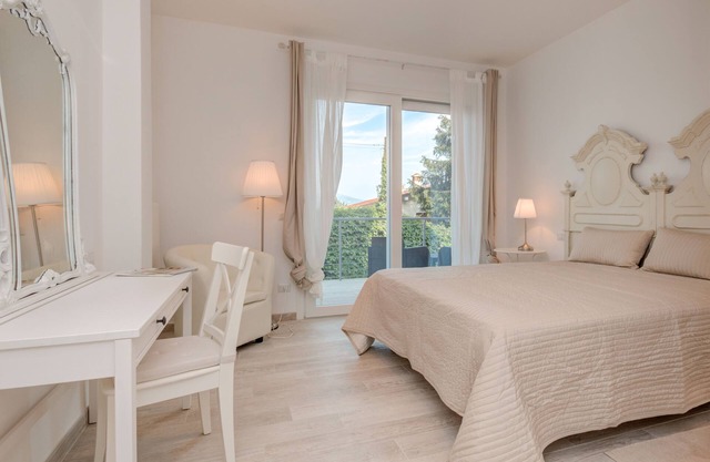 Holiday Apartment "Luxury" with Roof Top Terrace