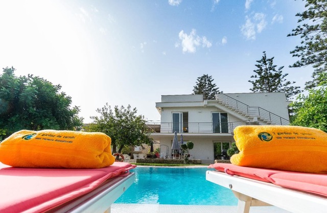 Holiday apartment Scicli for 1 - 7 persons with 3 bedrooms - Twin house