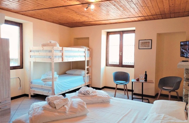 Holiday apartment Trarego Viggiona for 1 - 4 persons with 1 bedroom - Holiday apartment in one or mu