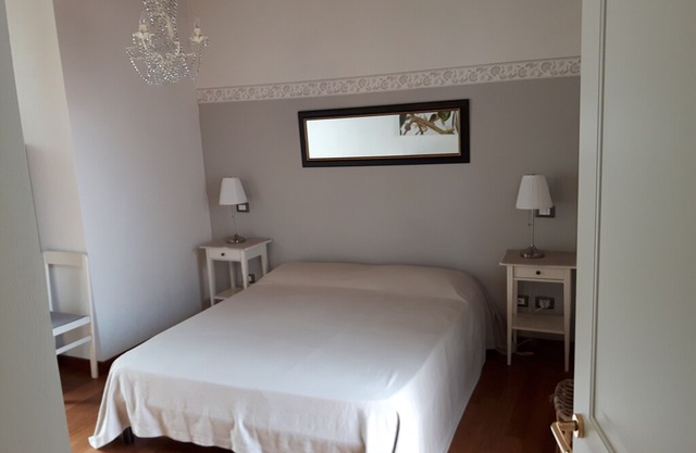 House / Villa - CastelnuovomagraHouse with character