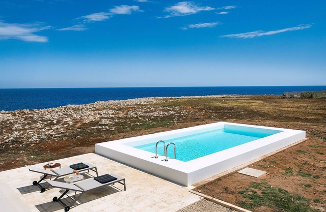 Luxury Holiday Home in Portopalo di Capo Passero with Pool
