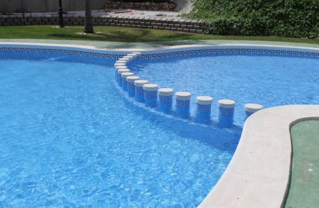 Playa Golf 1st floor apartment & com pool P243