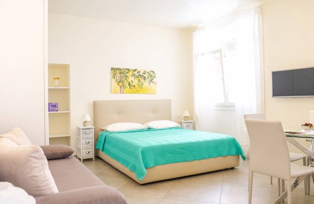 Studio for 2 persons 1 child approx. 43 m² in Toscolano-Maderno, Lake Garda (West shore of Lake Garda)
