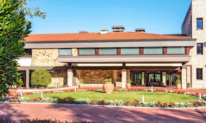 Bagni di Petriolo Hotel | 100 m² Hotel ∙ 127 guests
