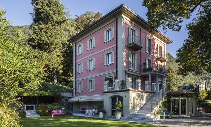 Tremezzo Villa | 1000 m² Villa ∙ 9 bedrooms ∙ 18 guests