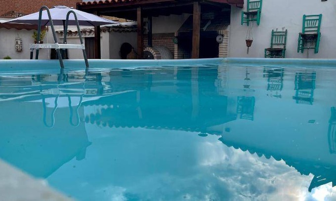 Bargas House | 120 m² House ∙ 6 bedrooms ∙ 12 guests