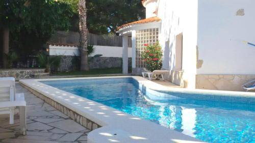 Vandellos i l'Hospitalet de l'Infant Villa | 123 m² Villa ∙ 3 bedrooms ∙ 7 guests