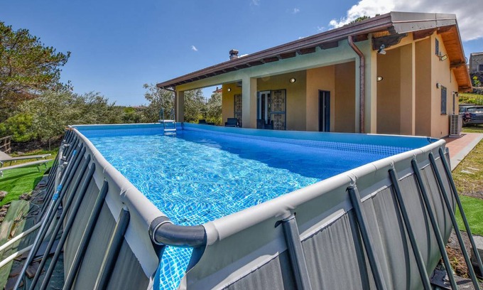 Solicchiata House | 125 m² House ∙ 2 bedrooms ∙ 7 guests