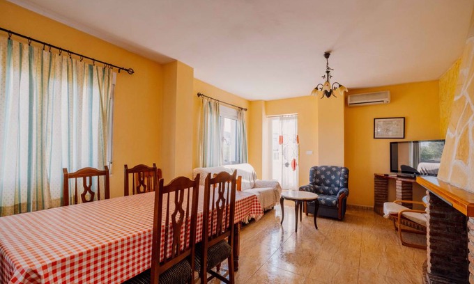 Navares House | 130 m² House ∙ 4 bedrooms ∙ 8 guests