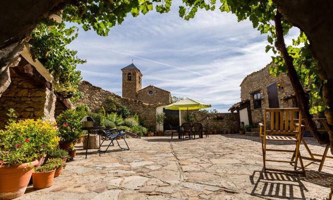 Santa Engracia House | 140 m² House ∙ 3 bedrooms ∙ 8 guests