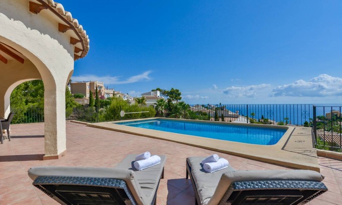 Cumbre del Sol Villa | 145 m² Villa ∙ 3 bedrooms ∙ 6 guests
