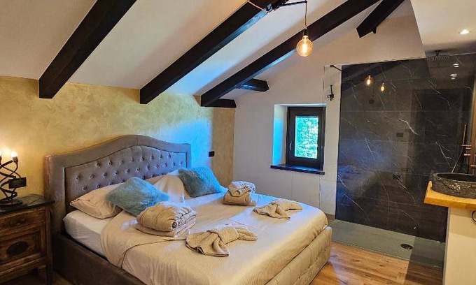 Ferrere Bed & Breakfast | 15 m² Bed and breakfast ∙ 2 guests