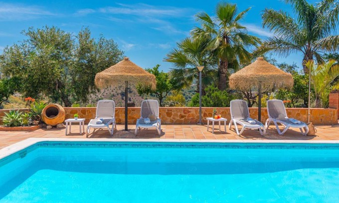 Almogia House | 150 m² House ∙ 3 bedrooms ∙ 6 guests