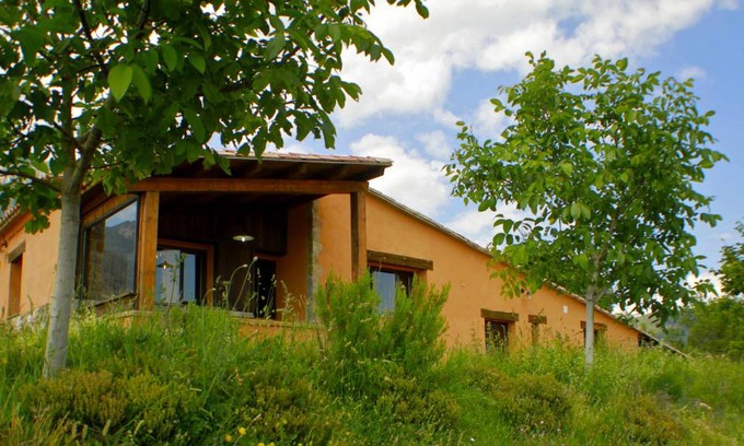 Lladurs House | 150 m² House ∙ 6 bedrooms ∙ 12 guests
