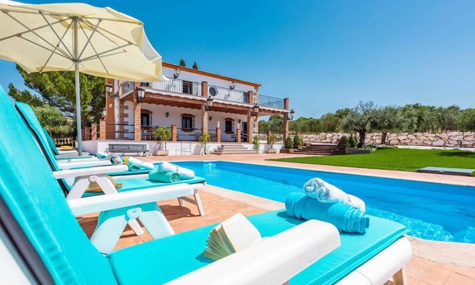 Ronda House | 160 m² House ∙ 5 bedrooms ∙ 10 guests