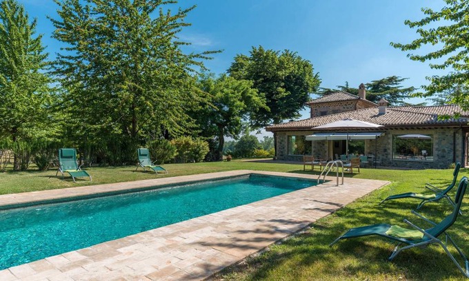 Castel Giorgio Villa | 178 m² Villa ∙ 4 bedrooms ∙ 8 guests