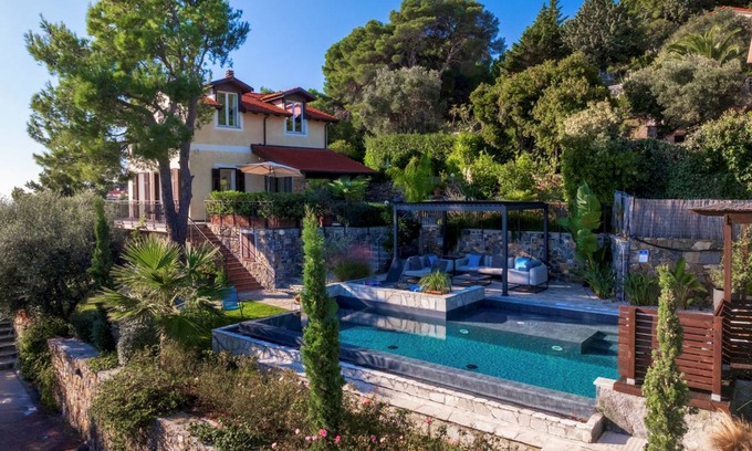 Capo Mimosa-Rollo Villa | 190 m² Villa ∙ 4 bedrooms ∙ 8 guests