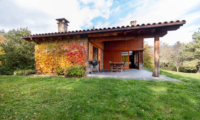 Campelles Ski Chalet | 200 m² Chalet ∙ 4 bedrooms ∙ 10 guests