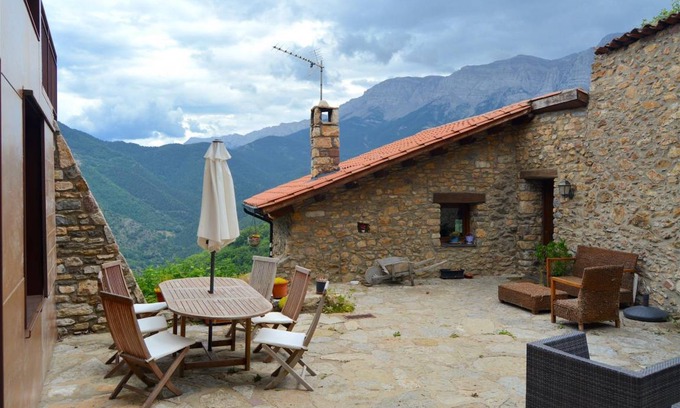 Ansovell House | 200 m² House ∙ 4 bedrooms ∙ 20 guests