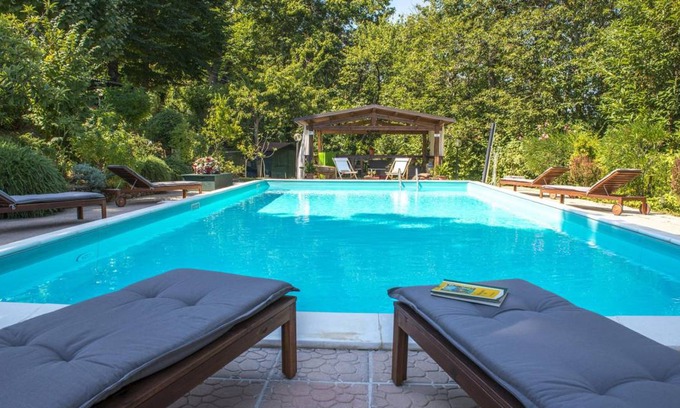 Porano Villa | 210 m² Villa ∙ 4 bedrooms ∙ 8 guests