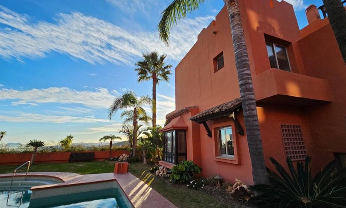 Manilva House | 230 m² House ∙ 3 bedrooms ∙ 5 guests