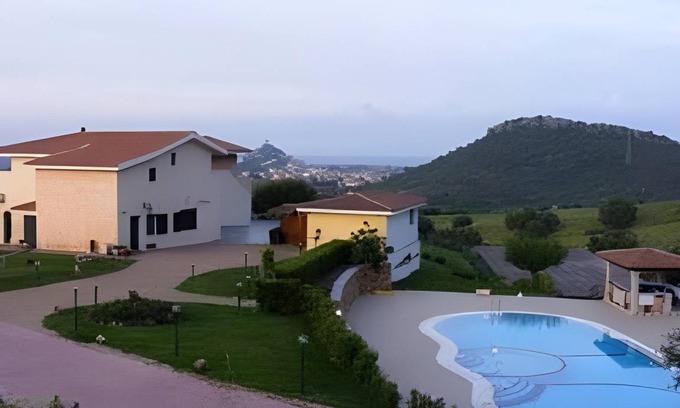Posada House | 25 m² House ∙ 127 guests